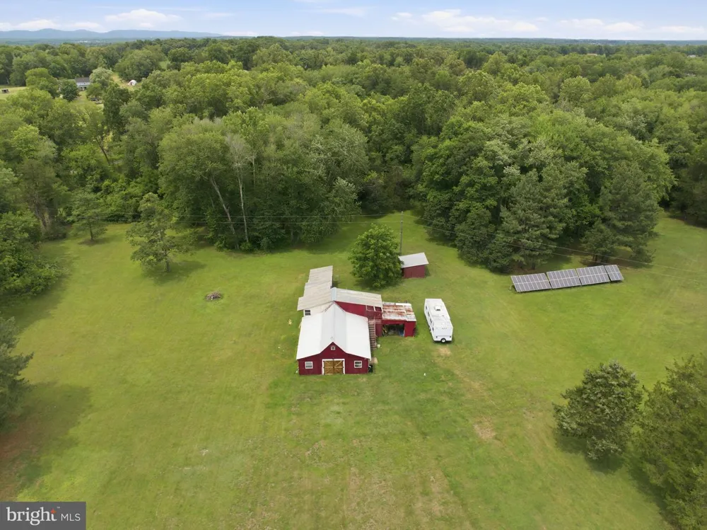 10108 BAILEYSBURG LANE Nokesville, VA 20181