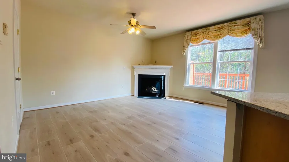 8853 MODANO PLACE Fairfax, VA 22031