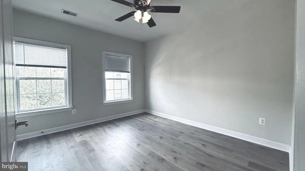 8853 MODANO PLACE Fairfax, VA 22031