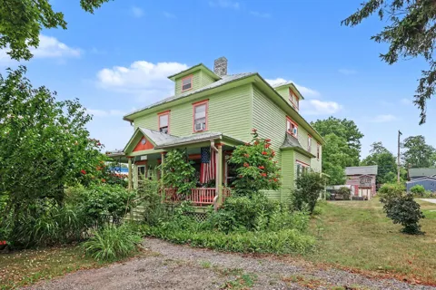 109 S Division Street