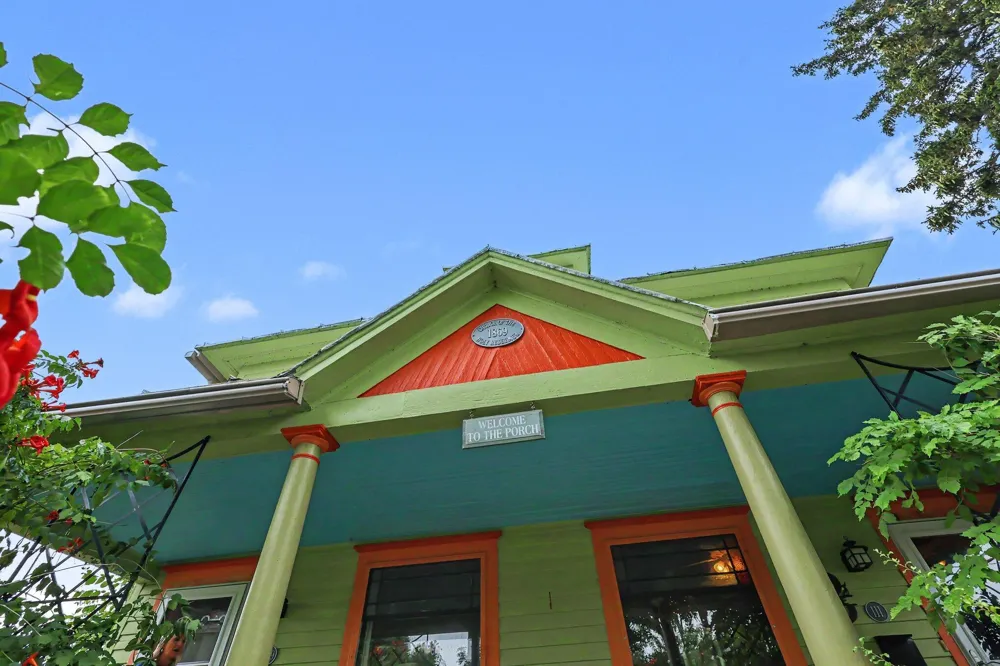 109 S Division Street Whitehall, MI 49461