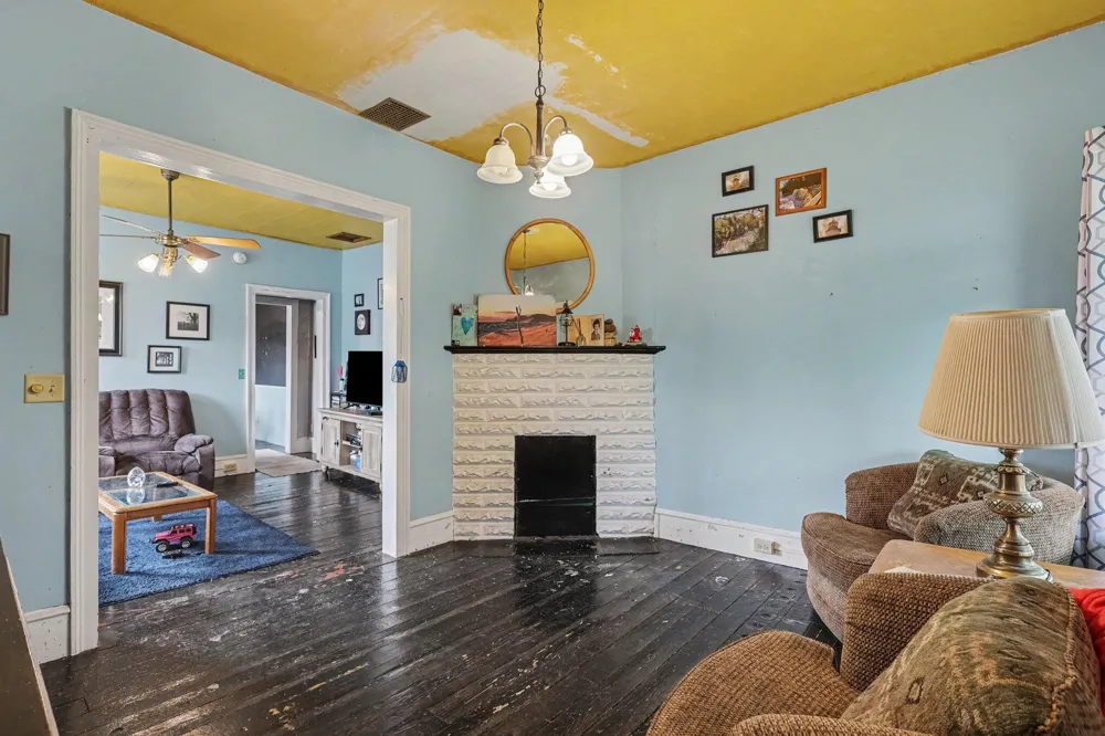 109 S Division Street Whitehall, MI 49461