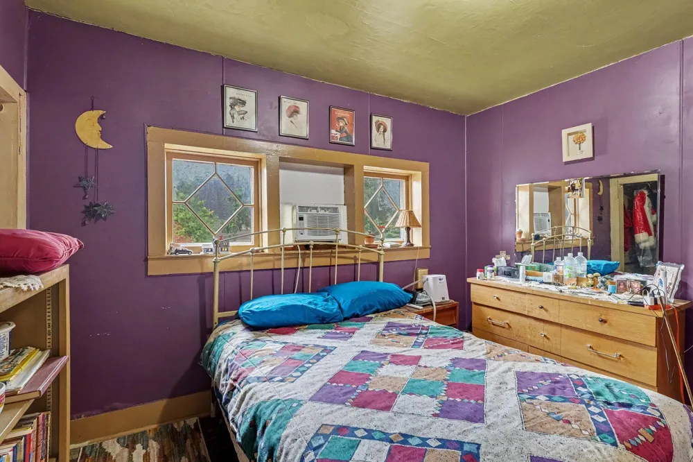 109 S Division Street Whitehall, MI 49461
