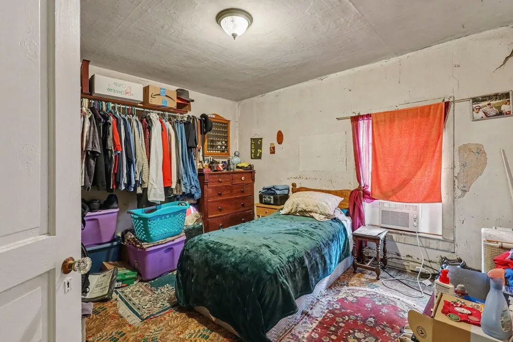 109 S Division Street Whitehall, MI 49461
