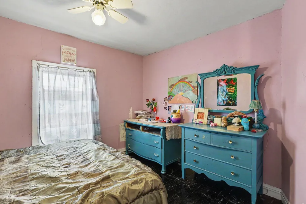 109 S Division Street Whitehall, MI 49461