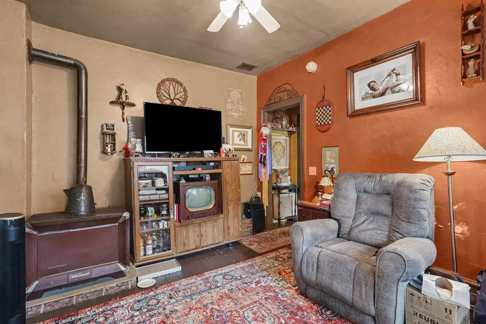 109 S Division Street Whitehall, MI 49461
