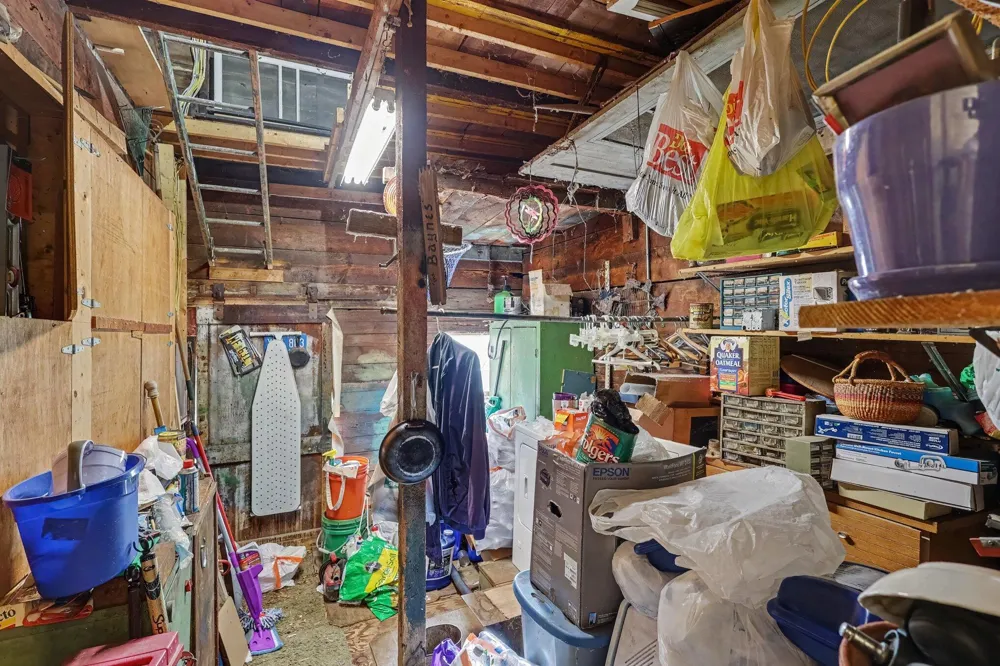 109 S Division Street Whitehall, MI 49461
