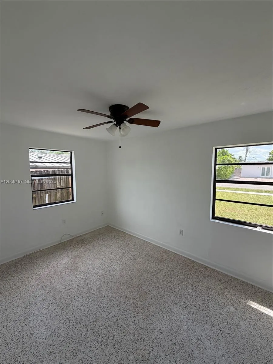 4361 SW 97th Ct Miami, FL 33165