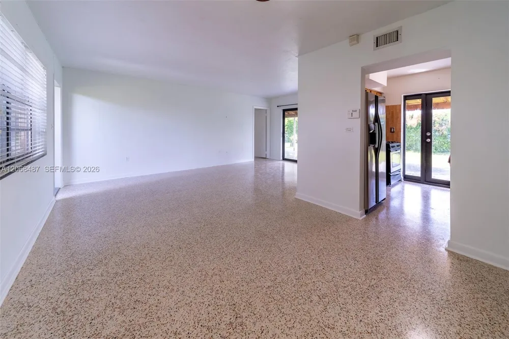 4361 SW 97th Ct Miami, FL 33165