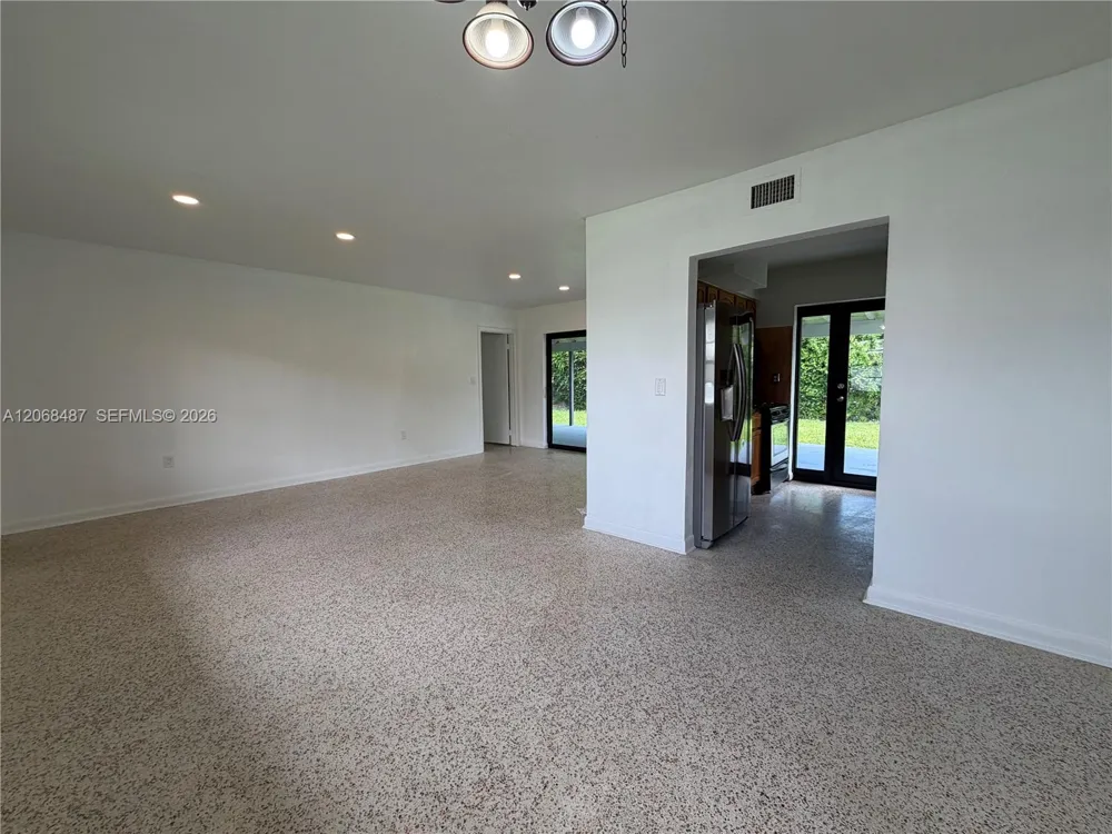 4361 SW 97th Ct Miami, FL 33165