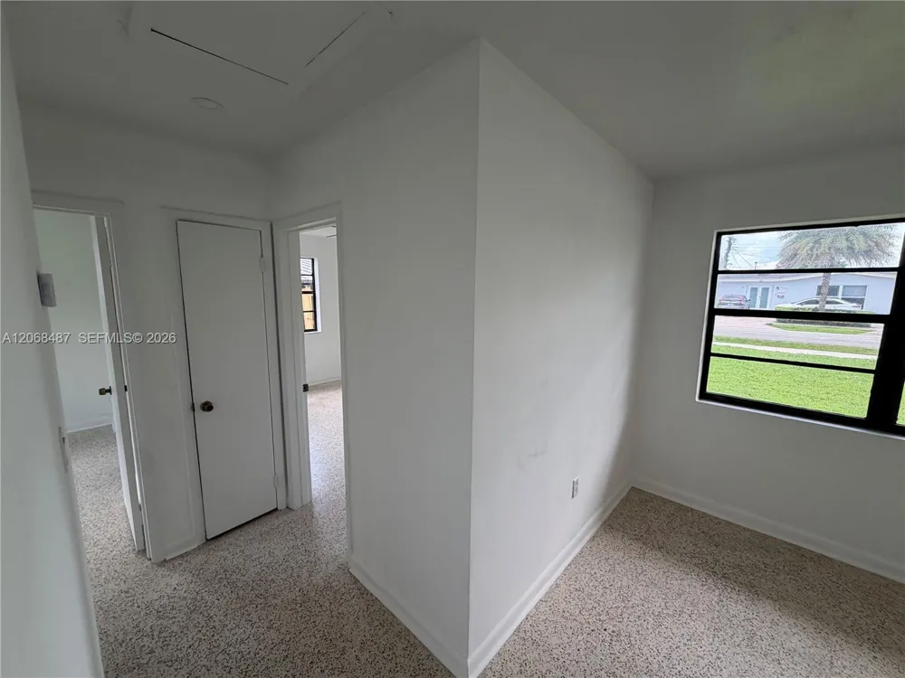 4361 SW 97th Ct Miami, FL 33165