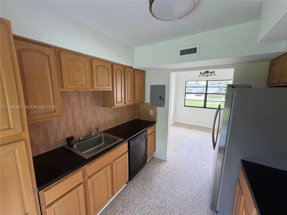 4361 SW 97th Ct Miami, FL 33165