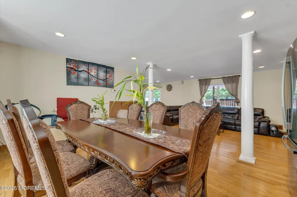 6 Rizzo Court Howell, NJ 07731
