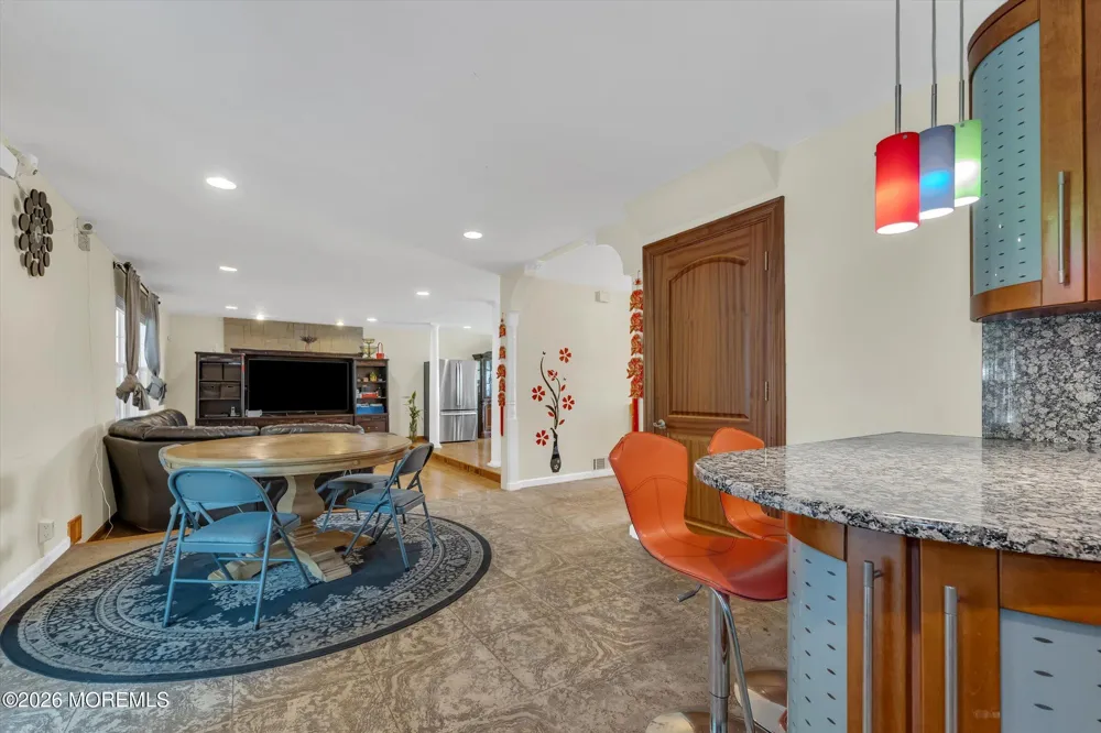6 Rizzo Court Howell, NJ 07731