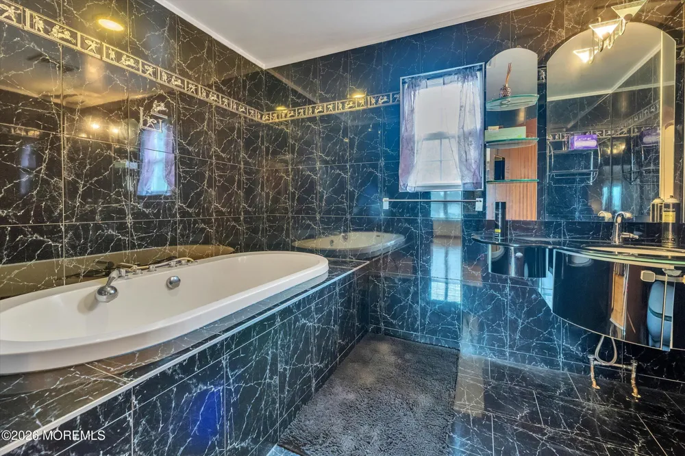 6 Rizzo Court Howell, NJ 07731
