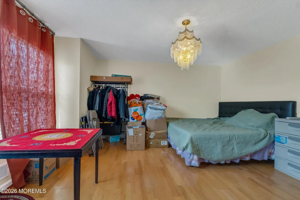 6 Rizzo Court Howell, NJ 07731