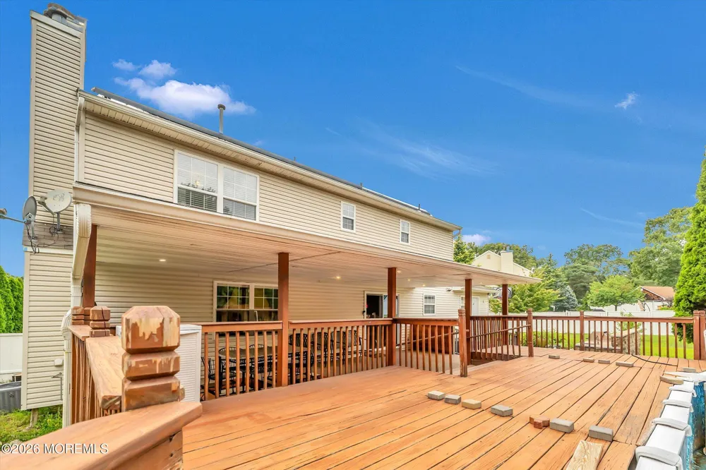 6 Rizzo Court Howell, NJ 07731