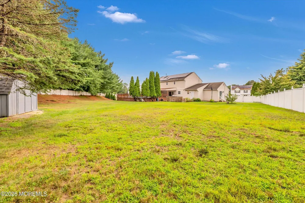 6 Rizzo Court Howell, NJ 07731