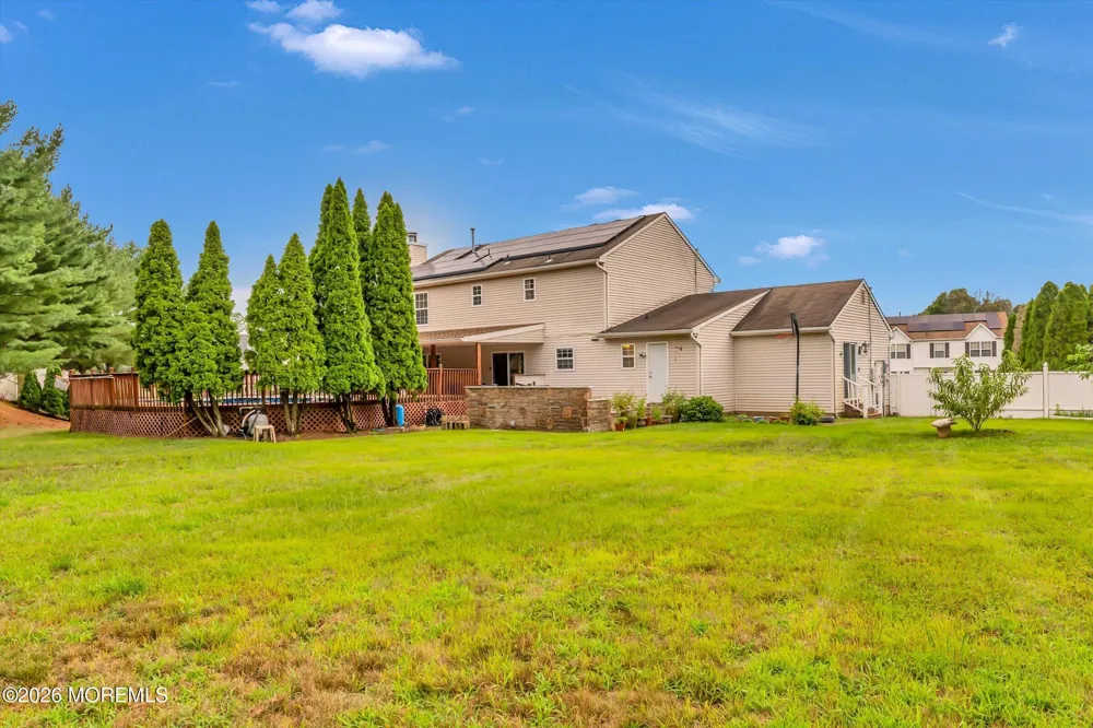 6 Rizzo Court Howell, NJ 07731