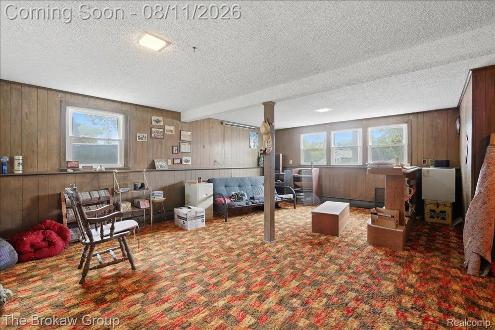 10431 Davison Road Davison Township, MI 48423