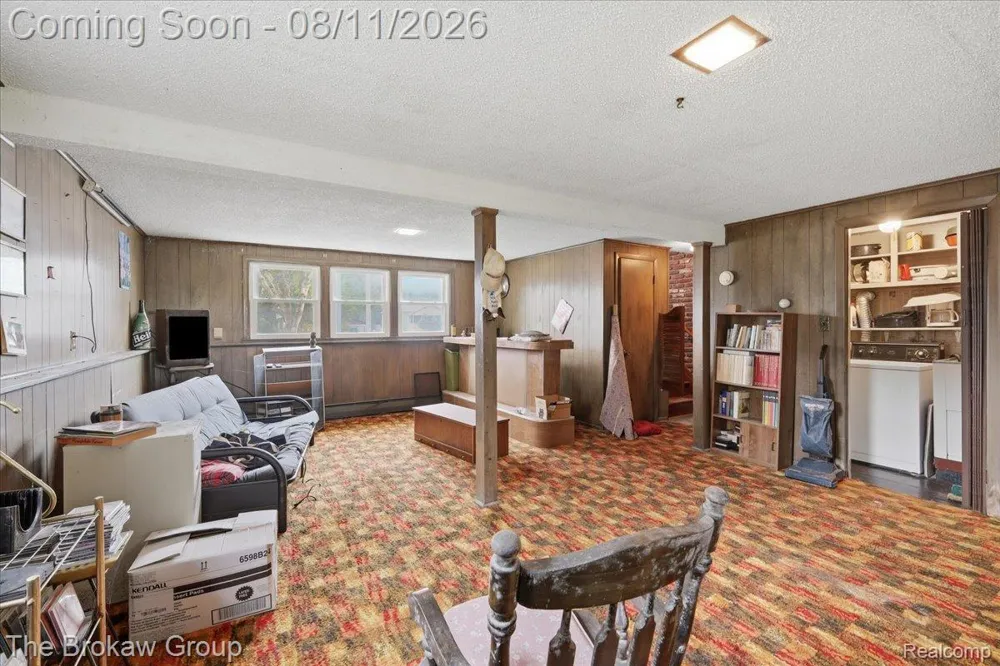 10431 Davison Road Davison Township, MI 48423