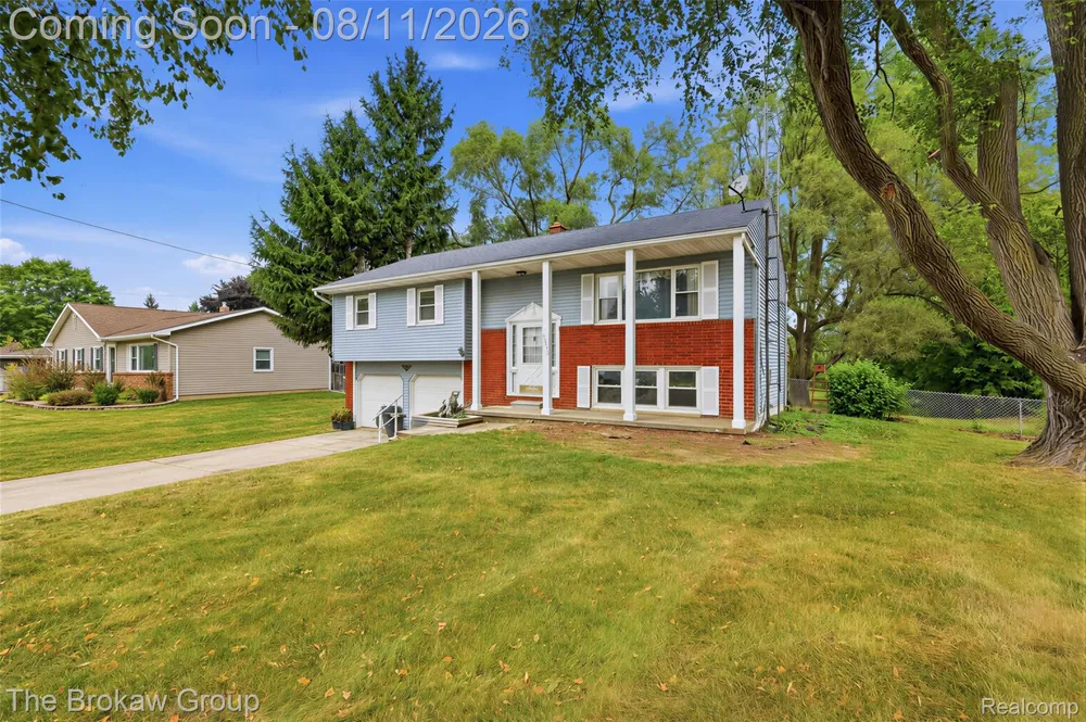 10431 Davison Road Davison Township, MI 48423