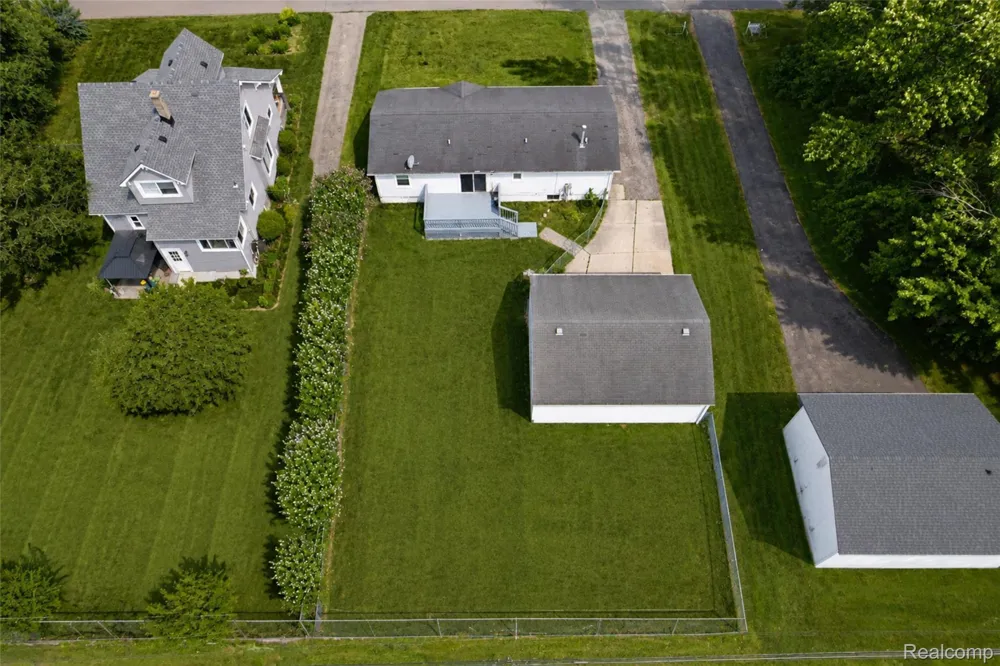 15060 Michael Street Taylor City, MI 48180