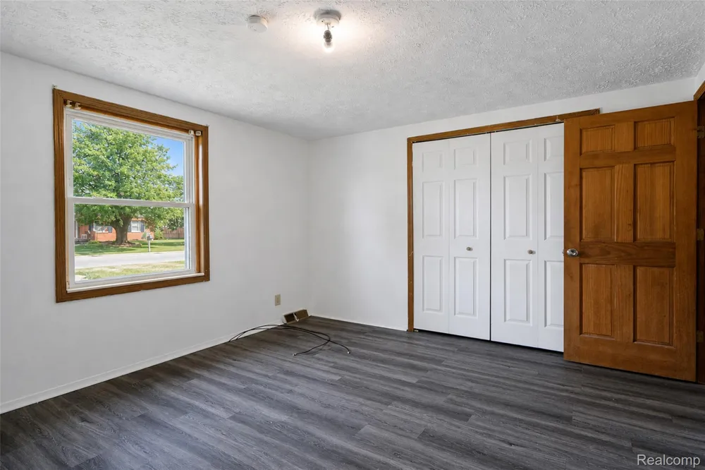 15060 Michael Street Taylor City, MI 48180