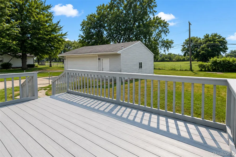 15060 Michael Street Taylor City, MI 48180