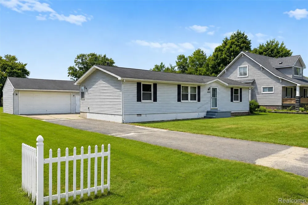 15060 Michael Street Taylor City, MI 48180