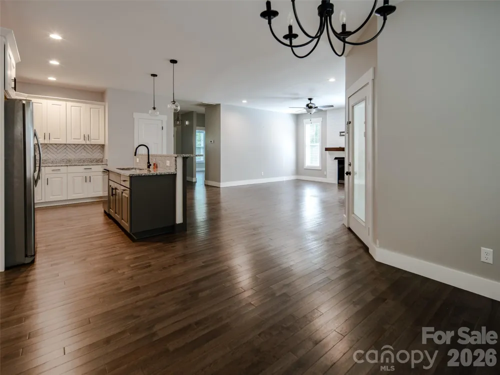 208 Robinson Hollow Drive Candler, NC 28715