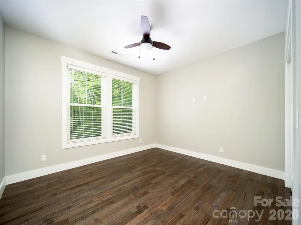 208 Robinson Hollow Drive Candler, NC 28715