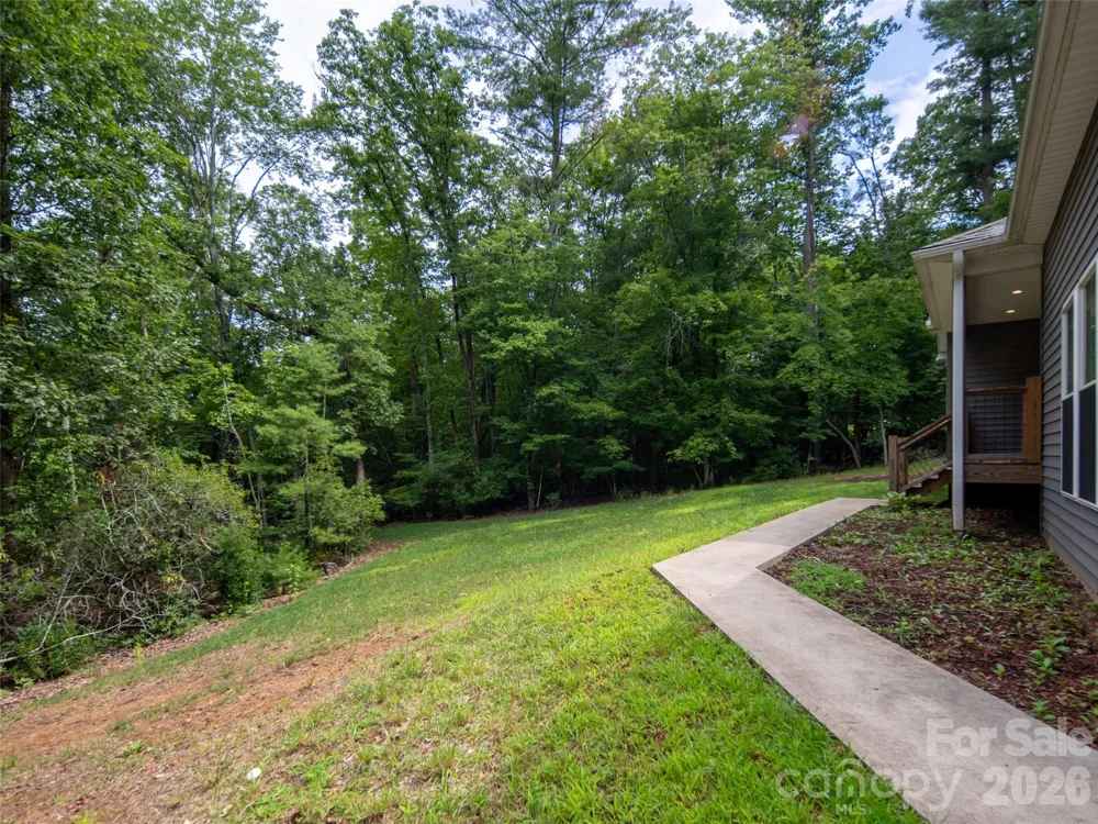 208 Robinson Hollow Drive Candler, NC 28715