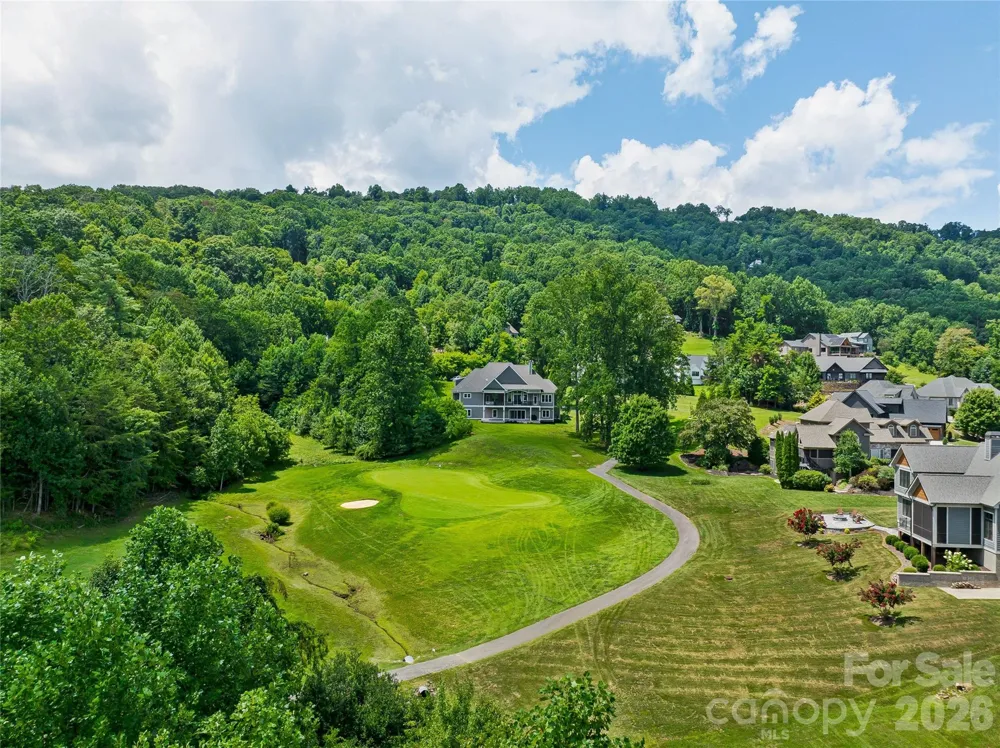 143 Gracie Lane Mills River, NC 28759