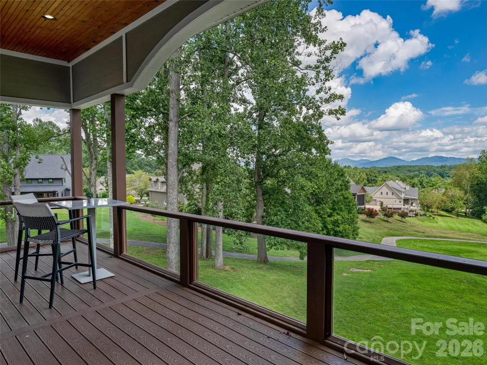 143 Gracie Lane Mills River, NC 28759