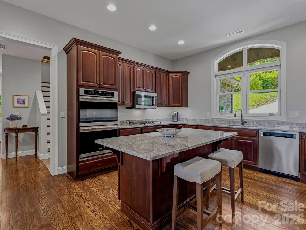 143 Gracie Lane Mills River, NC 28759