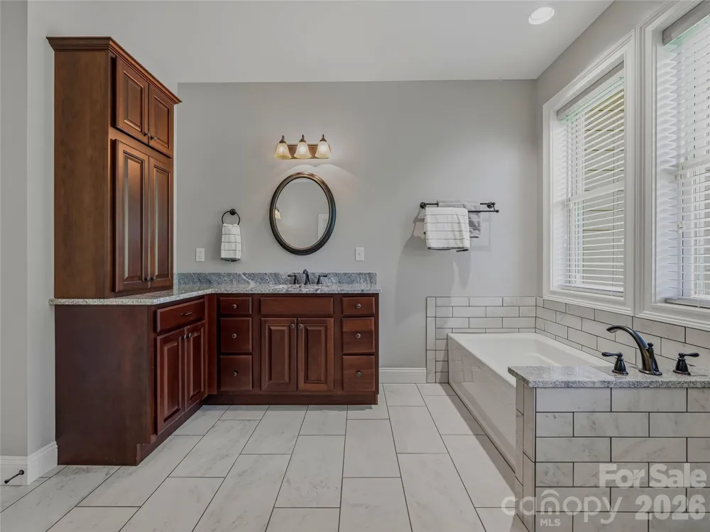 143 Gracie Lane Mills River, NC 28759