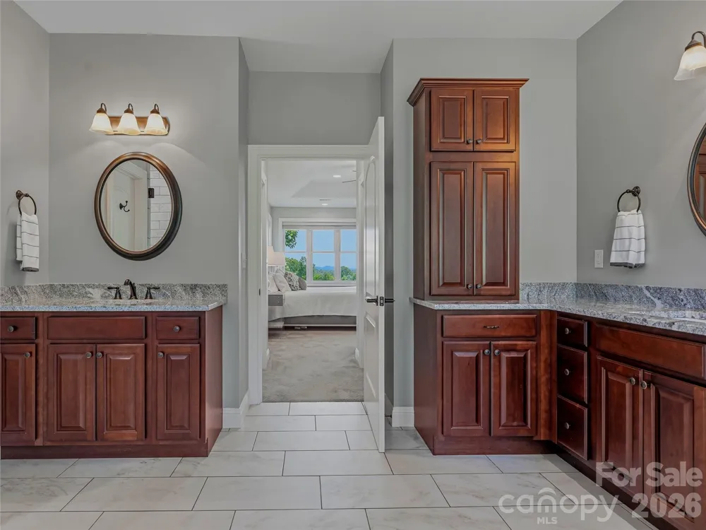 143 Gracie Lane Mills River, NC 28759