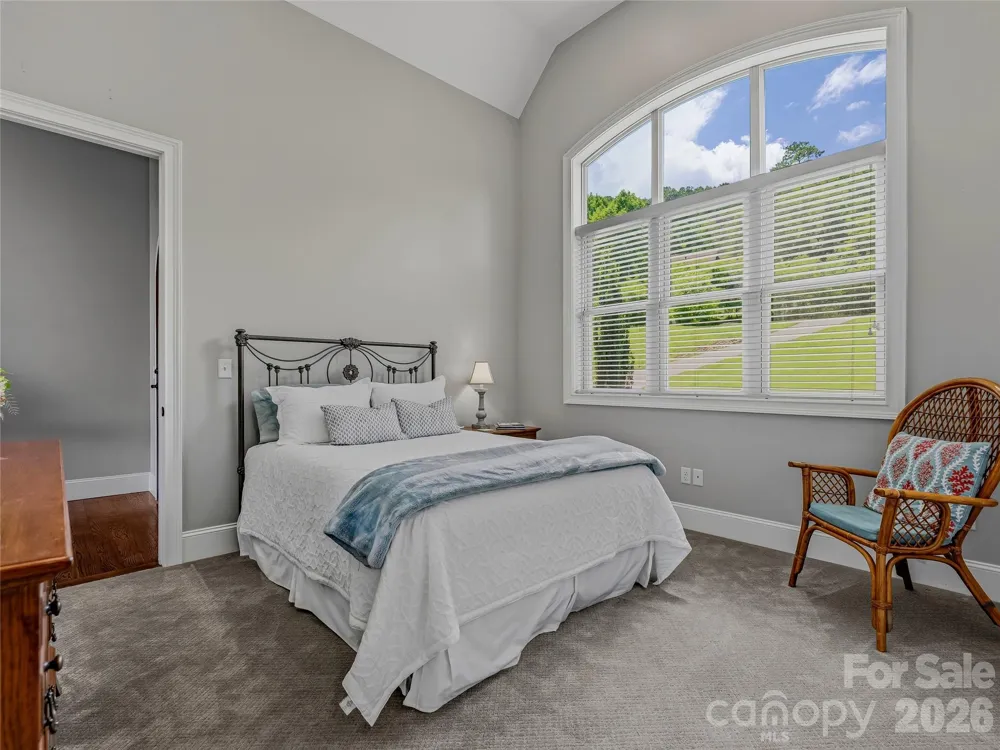 143 Gracie Lane Mills River, NC 28759