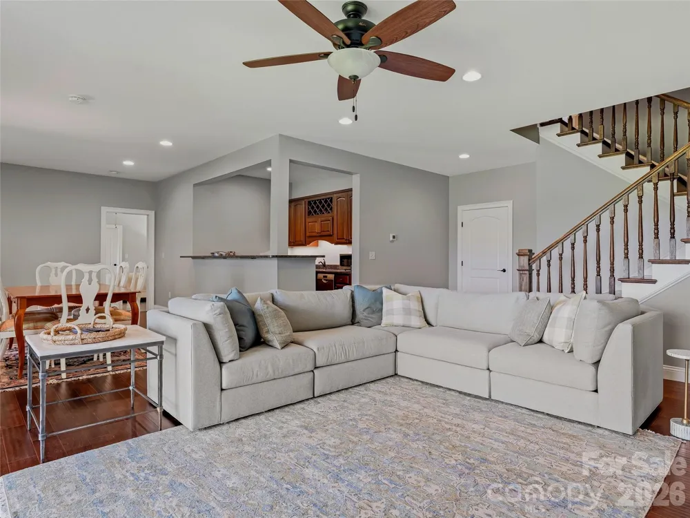 143 Gracie Lane Mills River, NC 28759