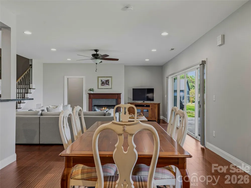 143 Gracie Lane Mills River, NC 28759