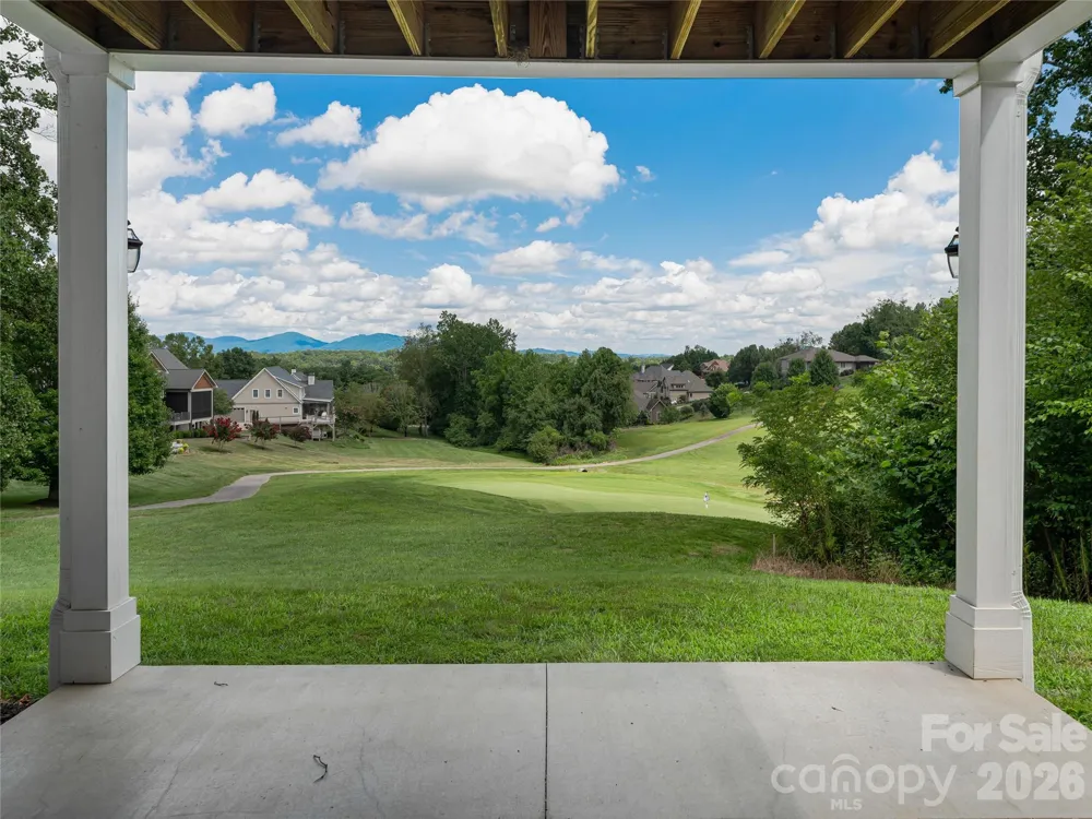 143 Gracie Lane Mills River, NC 28759