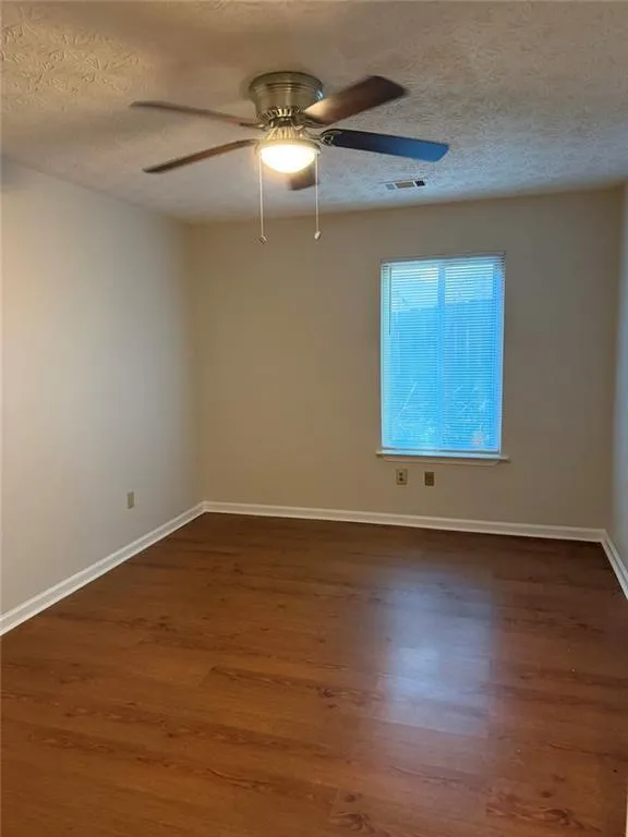 1819 Crescent Hill Drive NW Acworth, GA 30102