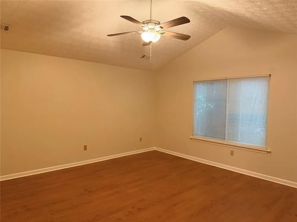1819 Crescent Hill Drive NW Acworth, GA 30102