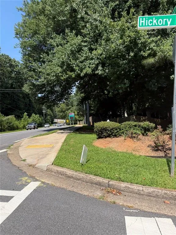 1819 Crescent Hill Drive NW Acworth, GA 30102