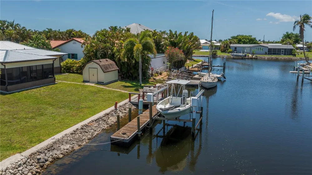 520 BOARDMAN DRIVE Punta Gorda, FL 33950