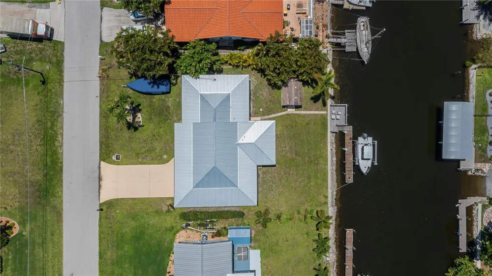 520 BOARDMAN DRIVE Punta Gorda, FL 33950