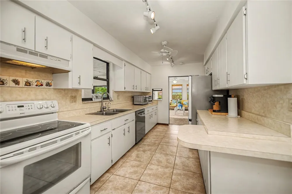 520 BOARDMAN DRIVE Punta Gorda, FL 33950