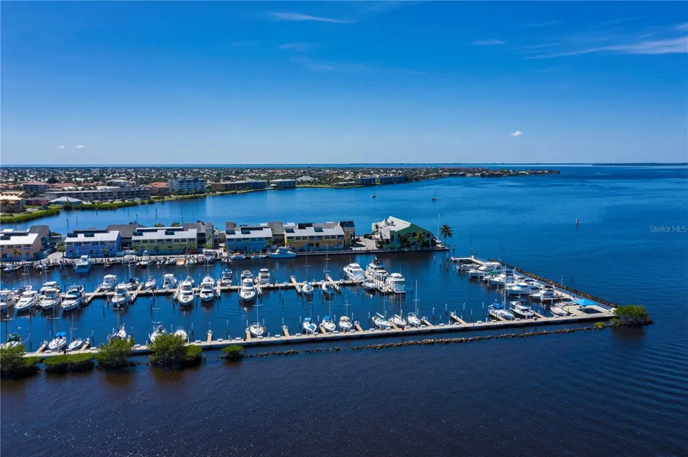 520 BOARDMAN DRIVE Punta Gorda, FL 33950
