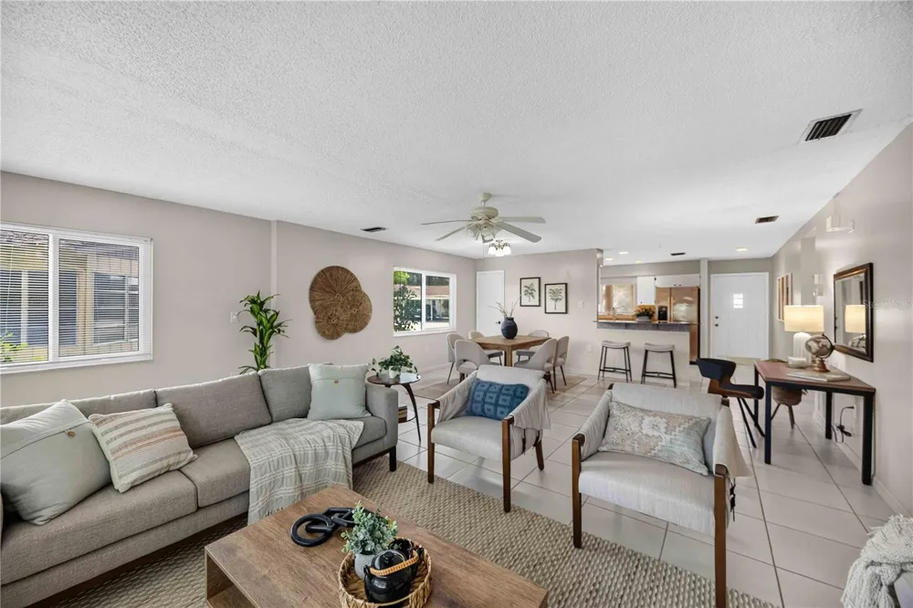 4565 TIPPECANOE TRAIL #22 Sarasota, FL 34233